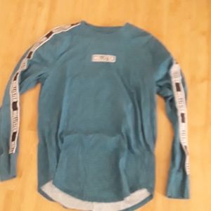Hollister long sleeve tee